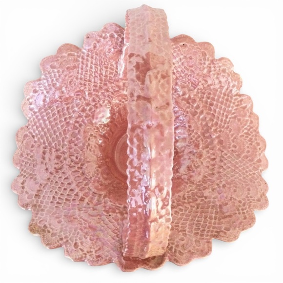 Vtg Signed Lace‑Imprinted Ceramic Basket - Iridescent Peachy Pink Studio Pottery - Picture 5 of 13
